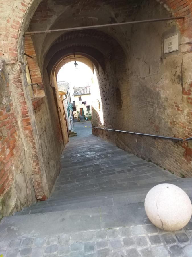 Appartamento “Il Borgo” Peccioli Exterior photo
